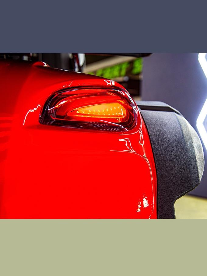 2025 Edge Vortex V6 Red